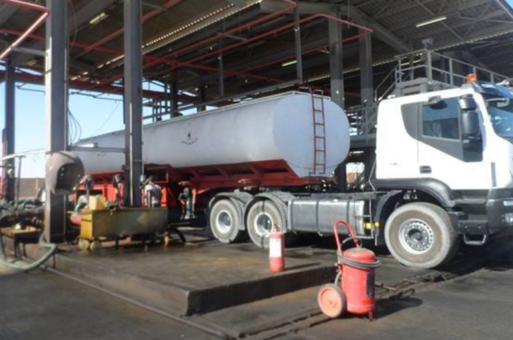 مركزي البيضاء يشكل لجنة لدراسة تعديل سعر الصرف