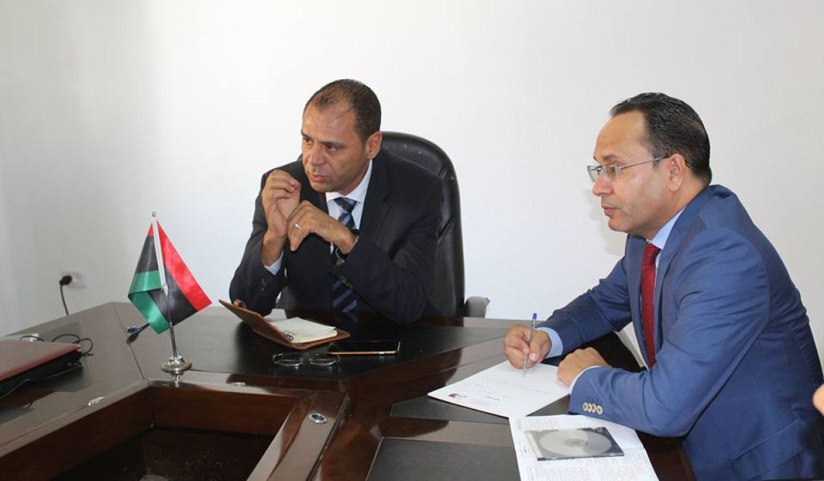 وزير التعليم يحقق في تأخر صرف الربع الثاني للطلبة الوافدين