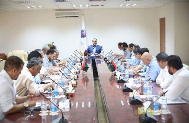 المؤسسة الوطنية للنفط "إيرادات شهر مايو بلغت 2.3 مليار دولار بزيادة 24% عن الشهر الماضي"