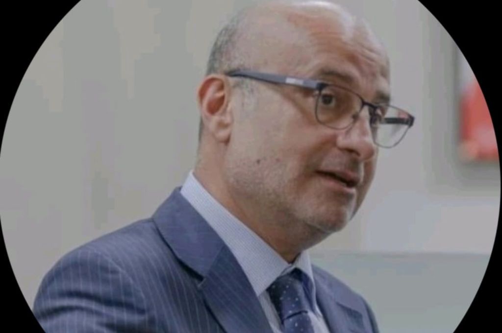 رداً على من يقول: "البقرة لما تطيح تكثر سكاكينها".. البوري يرد بالتفاصيل على علاقته المهنية والشخصية مع الصديق الكبير
