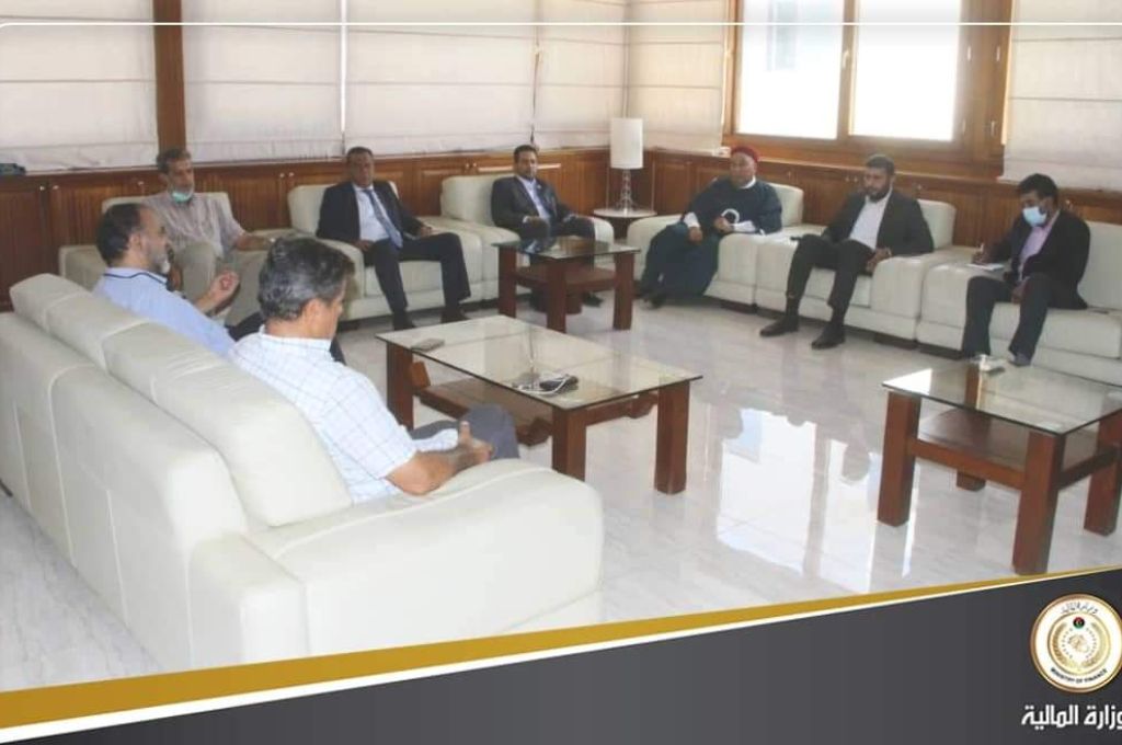 "مالية الوفاق" تكشف عن تجاوز قيمة العجز في الميزانية خلال السبعة أشهر من العام الحالي 14 مليار دينار