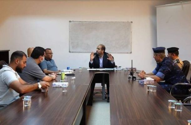 "الحطاب" يناقش فحص ومراجعة حسابات إدارة الخدمات الصحية طرابلس