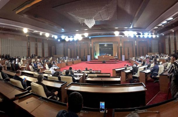 الرئاسي يصدر قرارا بتمديد فترة العمل بالسماح باستيراد السلع والبضائع دون الالتزام بآليات الدفع المصرفية