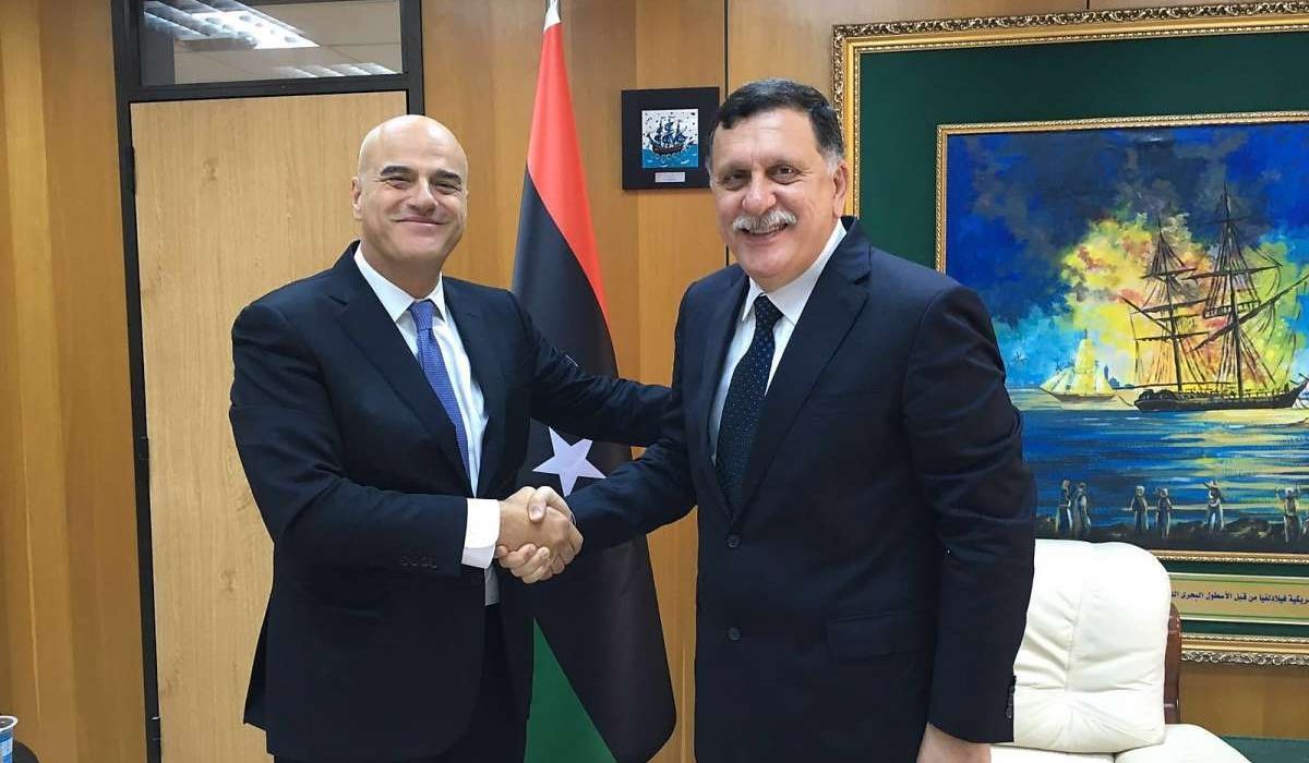 إيني تنهي صفقة جديدة وتجتاح أسواق النفط الخليجية