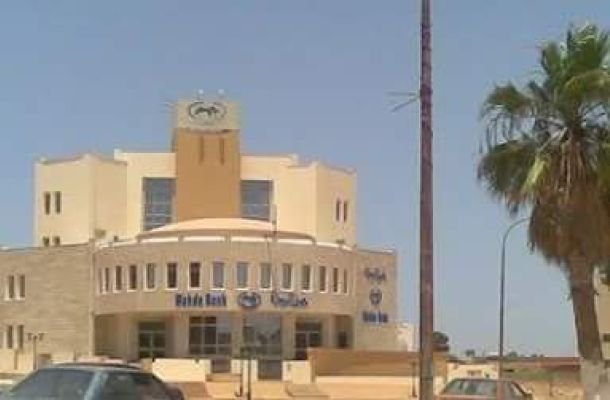 أضرارٌ بعدد من المنشآت و المقار الإدارية بالجفرة