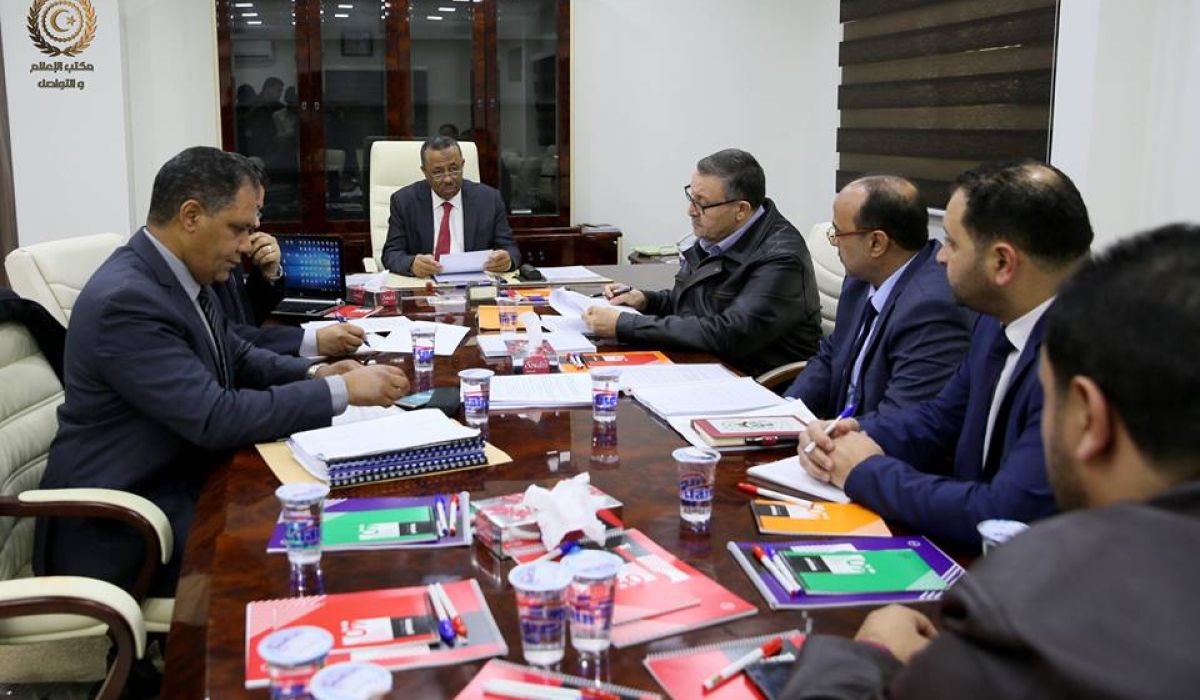 الثني يبحث ميزانية إعادة الاستقرار لبنغازي المقدرة بـ 620 مليون دينار والمشاريع المعتمدة