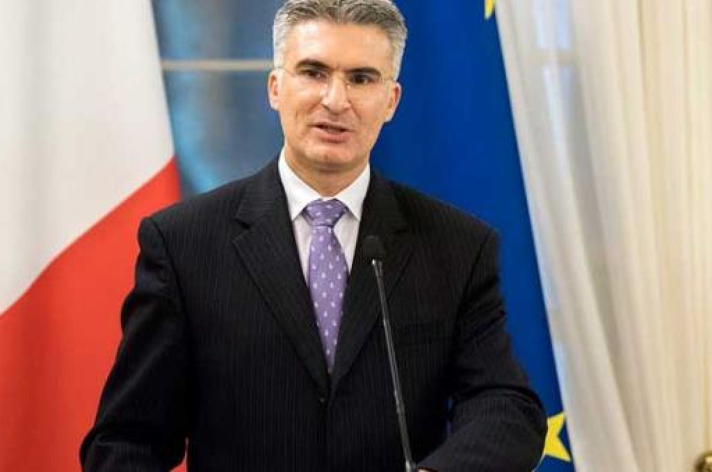 قطر تنشيء صندوق لتغطية تكاليف أجلاء المهاجرين من ليبيا وتساهم بـــ 20 مليون دولار