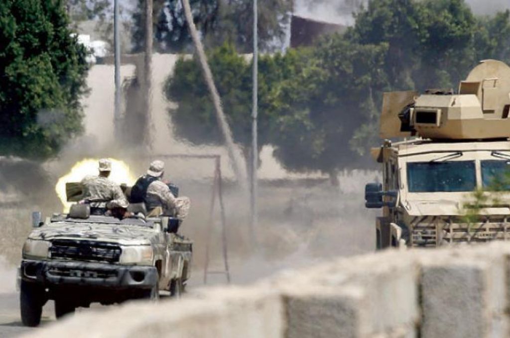 شركة سرت تؤكد السيطرة على تسرب نفطي بحقل زلطن