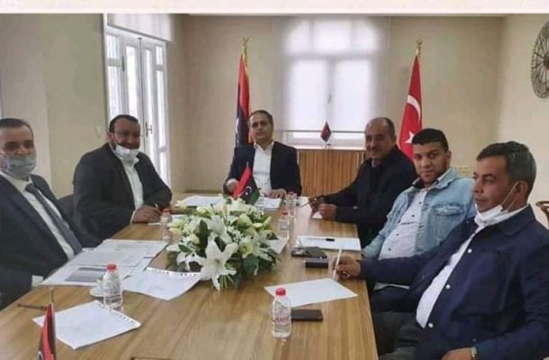 الخارجية تبحث إمكانية تعاون مع وزارة الخدمة المدنية في إعداد خطة وطنية للتدريب