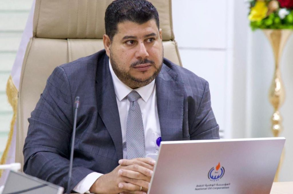 في مقابلة مع "بلومبيرغ".. الوطنية للنفط تكشف عن العقود الموقعةمع شركات نفط عالمية