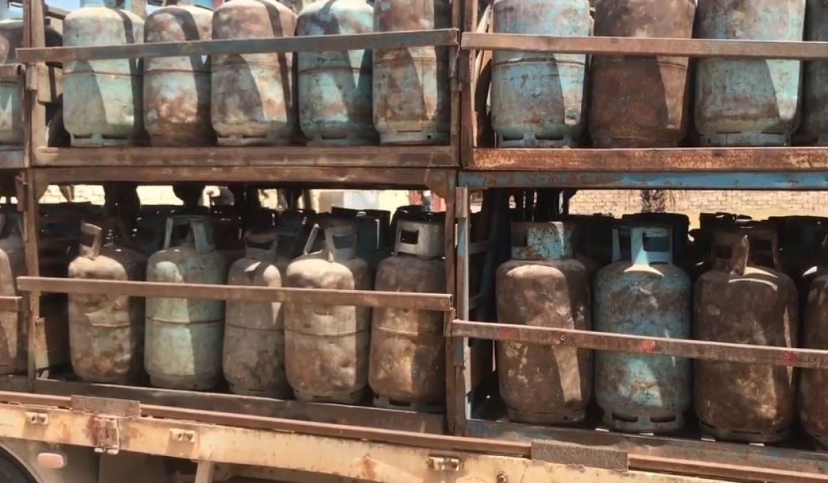 بلدية حي الأندلس تشرع في توزيع غاز طهي بمعدل 420 اسطوانة يومياً