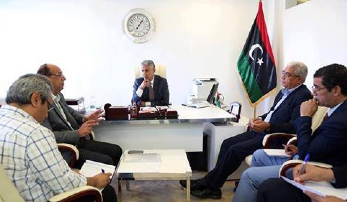 أمين عام مجلس الوزراء يؤكد على الأهمية الاقتصادية للمنطقة الحرة بمصراتة وضرورة العمل على الاستفادة منها في الاستثمار