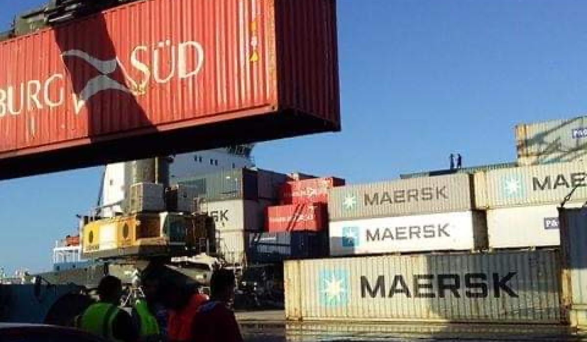 خاص …صدى الاقتصادية تتحصل على كمية البضائع المفرغة والمشحونة بميناء الخمس من أبريل إلى يونيو 
