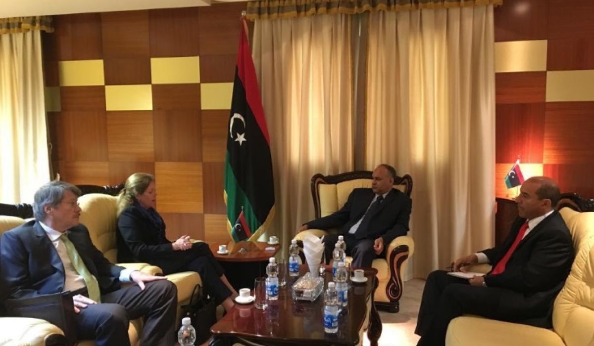 ستيفاني وليامز تجتمع بعدد من الوزراء ورؤساء المؤسسات السيادية الليبية للدفع بالإصلاحات الاقتصادية