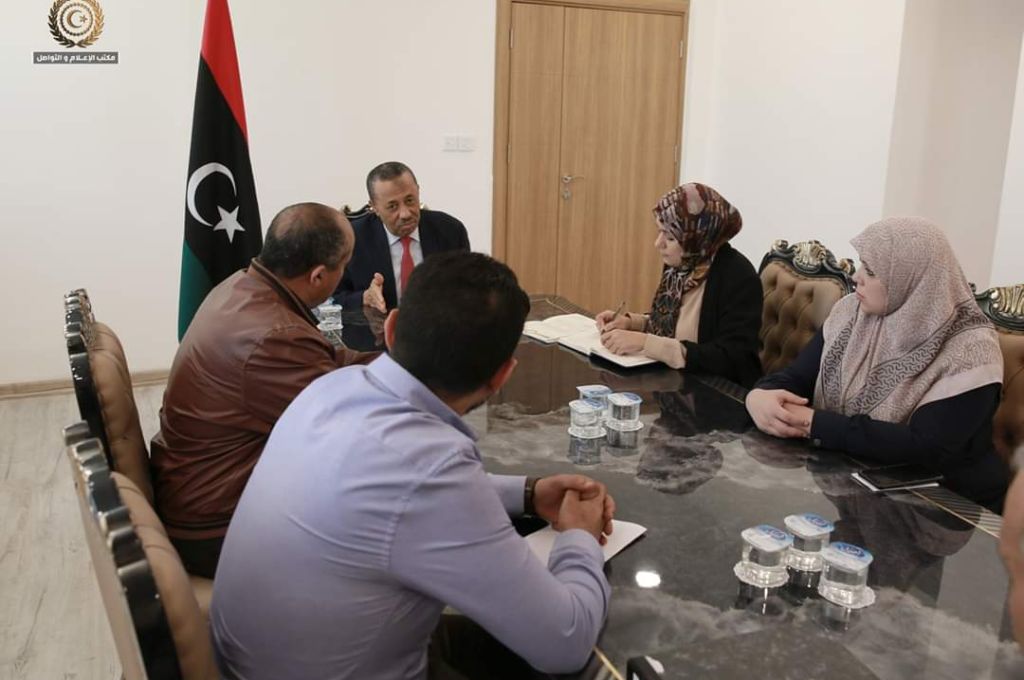 السفير الأمريكي يناقش أوضاع اللاجئين والحرب في ليبيا