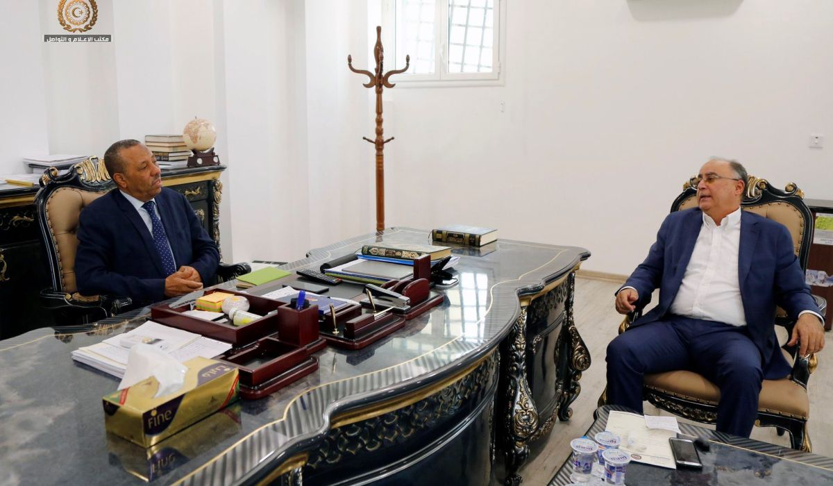 الثني يناقش مع عضو مجلس النواب احتياجات بلدية طبرق
