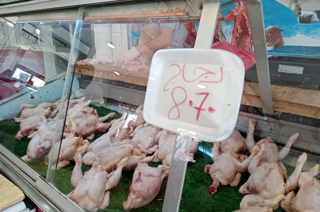 لهذه الأسباب … الدولار يسجل انخفاضاً جديداً