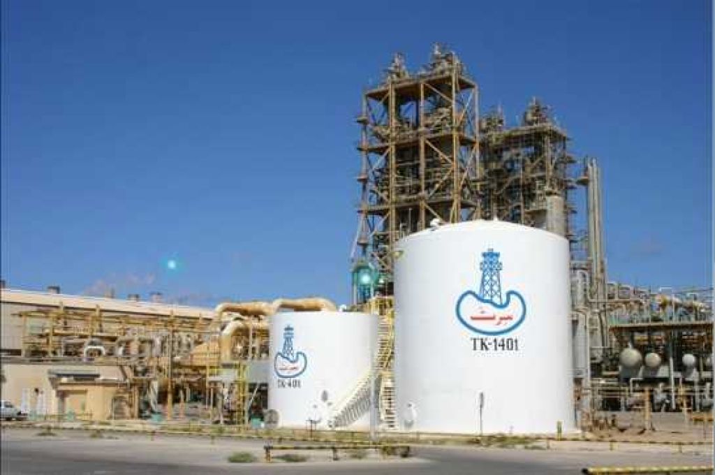 الملتقى الليبي الاقتصادي المصري يوصي بإلغاء الموافقة الأمنية على الخبرات المصرية للعمل في ليبيا
