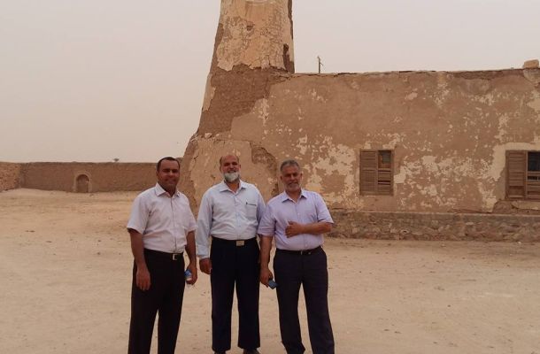 الحركة تعود لمعبر وازن بعد إغلاقه ل13 يوما.