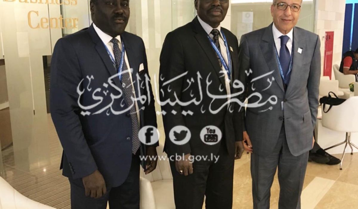 الكبير يناقش مع  وزير المالية والميزانية بتشاد إعادة جدولة القرض القائم بين البلدين وتسويته